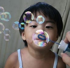 how to make soap bubbles at home