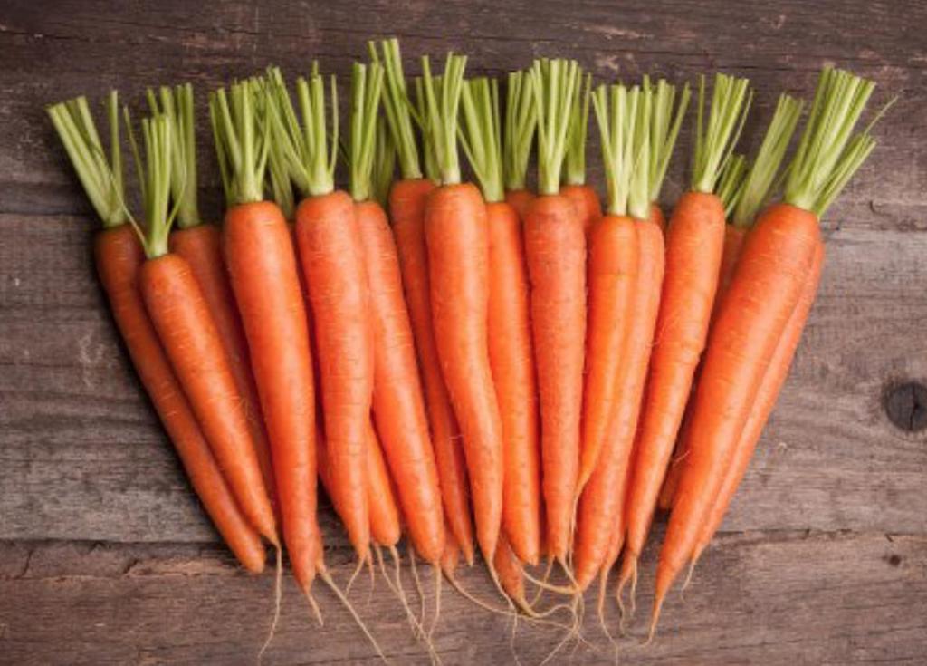 How many carrots are stored in the refrigerator