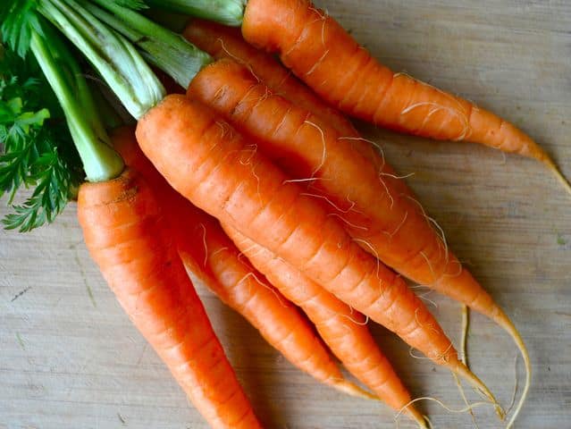 What vitamins are found in carrots
