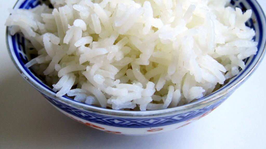 Is it possible to breastfeed rice