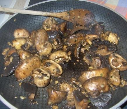 how long do you need to fry mushrooms