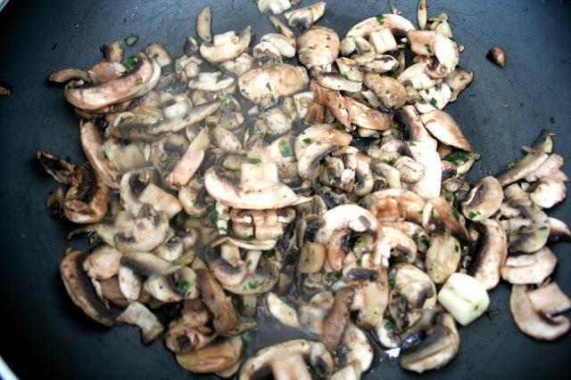 tagliatelle with mushrooms