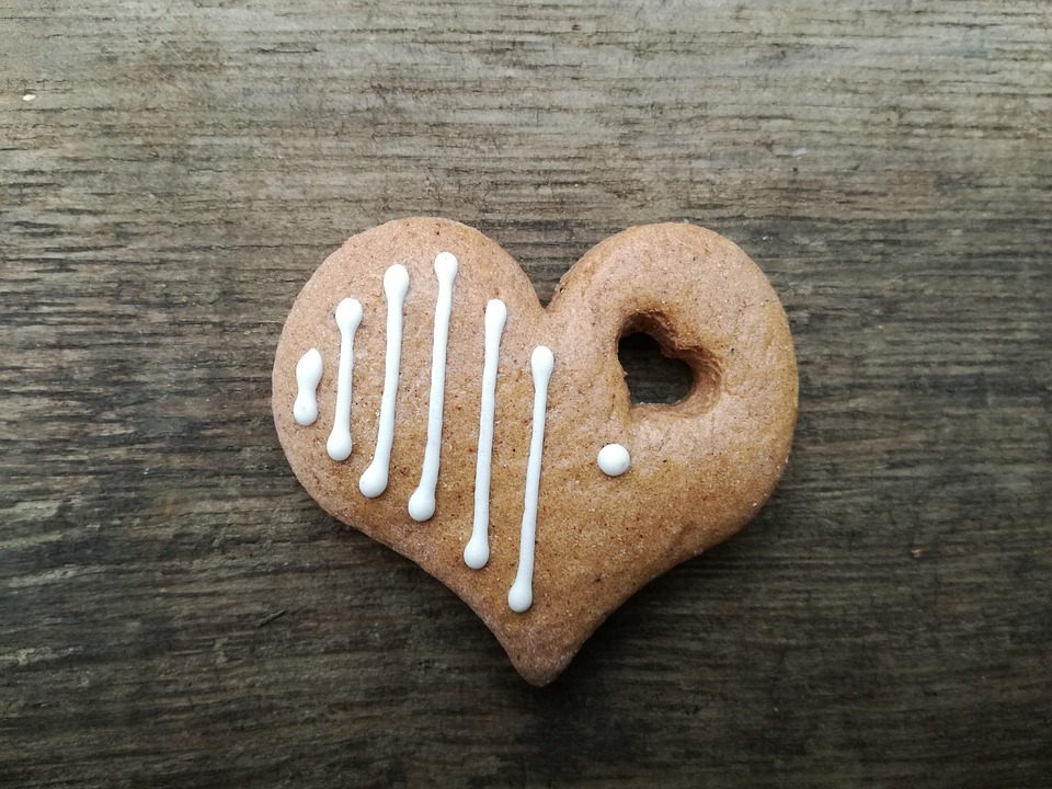 Gingerbread in the form of a heart.