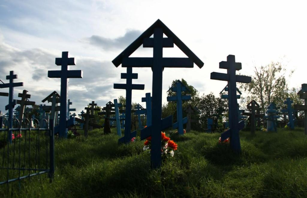 Кресты на могилах