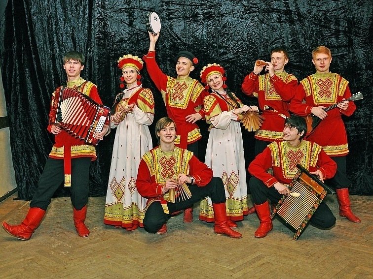 Русский народный ансамбль