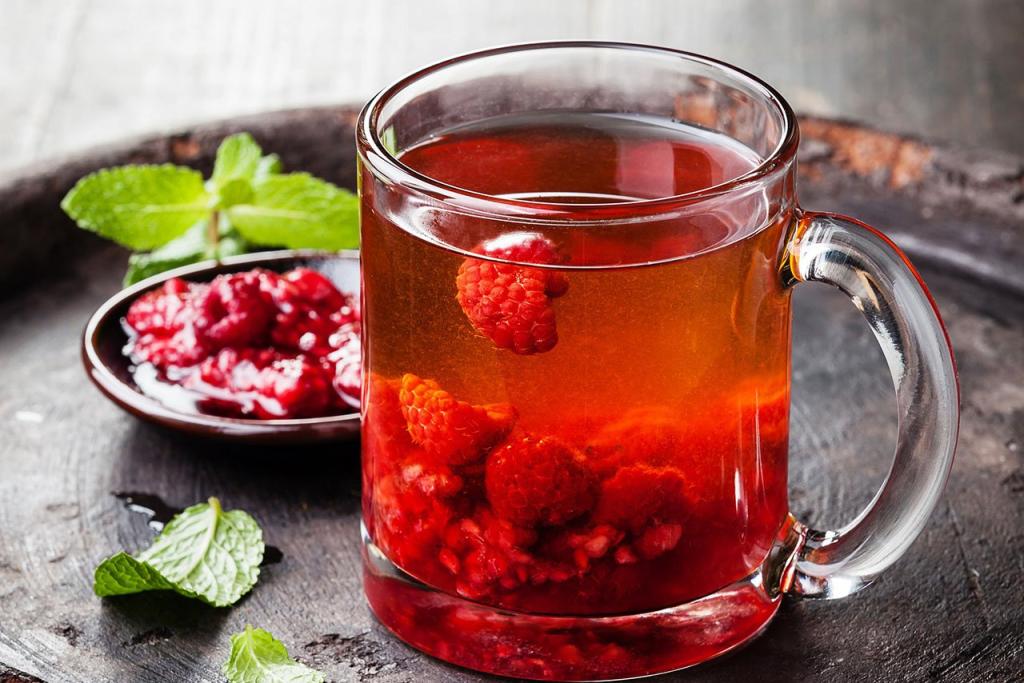 Ягодный чай из замороженных ягод
