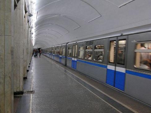 станция метро семеновская