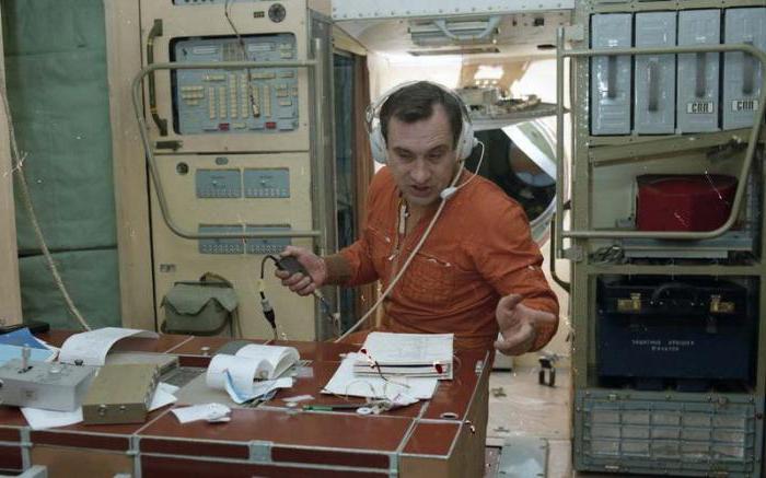 Валерий Поляков космонавт