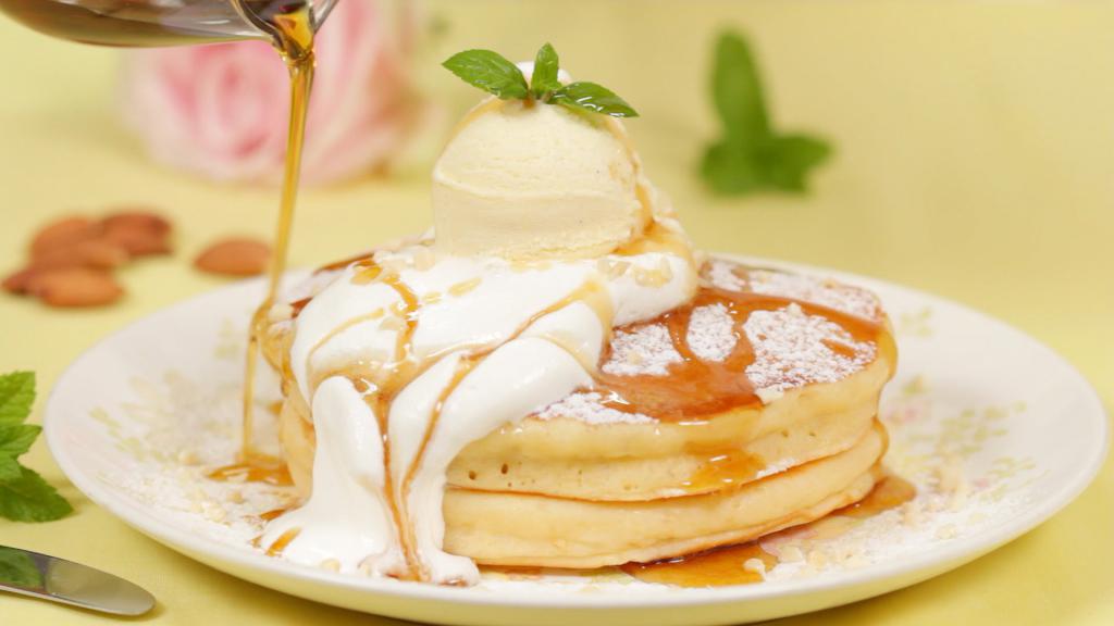 Recipe for custard pancakes on kefir.