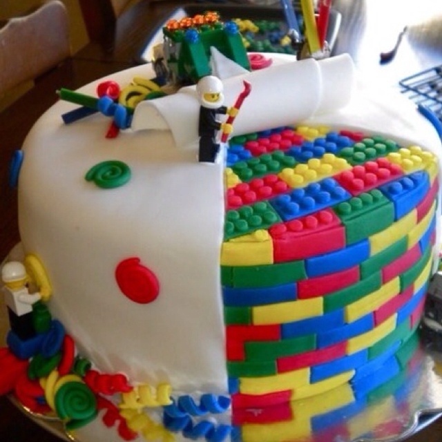 Торт "Лего".