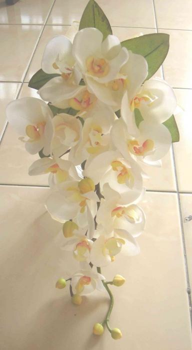 свадебный букет из орхидеи