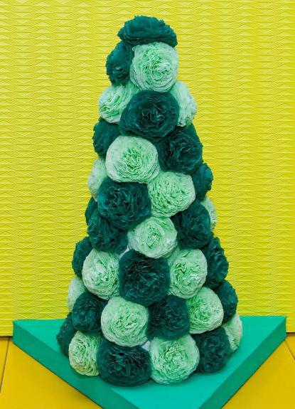 DIY Christmas tree from napkins