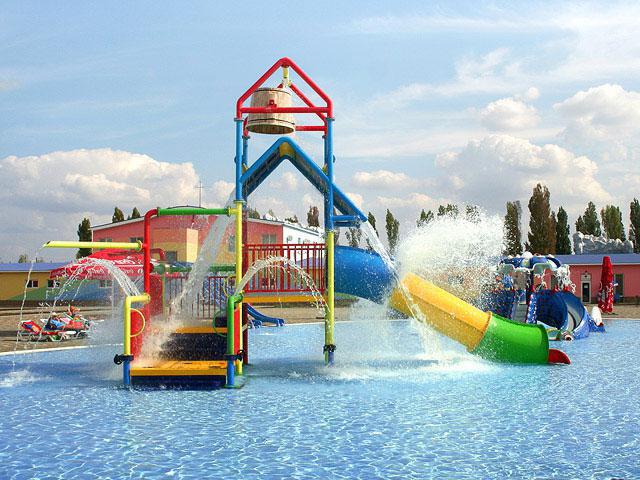 water slides in Koblevo water park