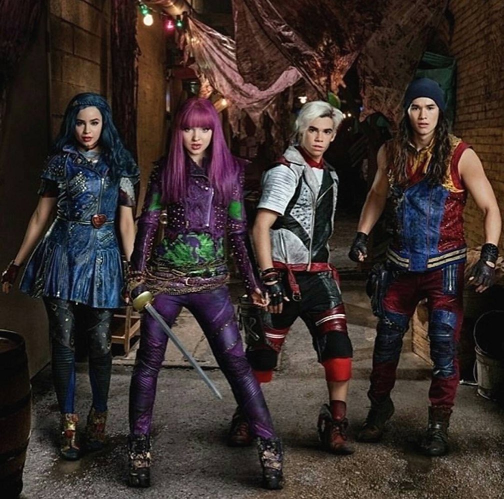 descendants 2 movie 2017 actors