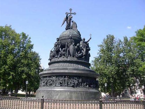 памятники и скульптуры россии 