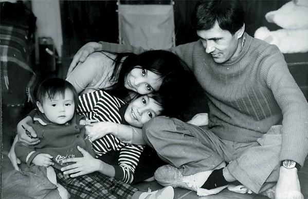 Катерина с отцом, мамой и сводным братом Егором Михалковым-Канчаловским