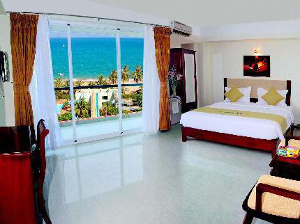 golden lotus hotel nha trang