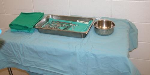 Обработка стерильного стола в процедурном кабинете