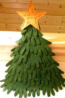 do-it-yourself felt Christmas tree