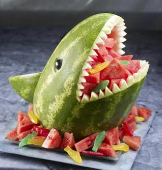 carving shark