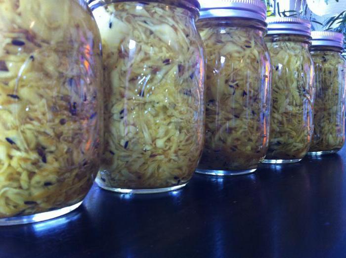 pickled cabbage pickle with vinegar