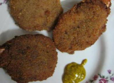 cutlets with zucchini and minced chicken