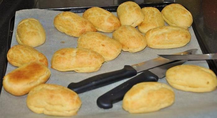 dough for eclairs