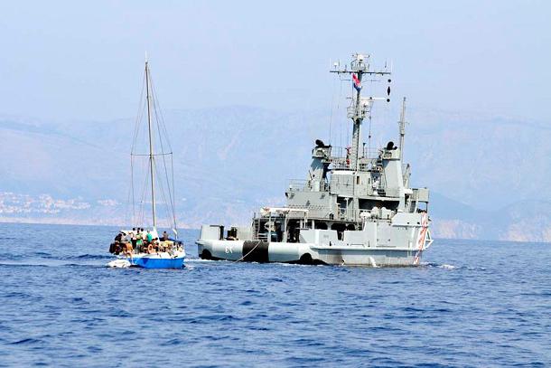 оказание помощи судам и людям терпящим бедствие на воде