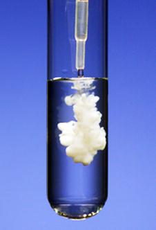 Уравнение реакции растворения поваренной соли в воде