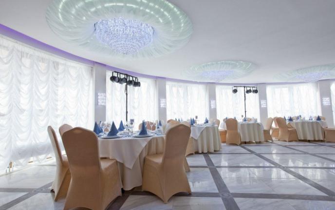 almond restaurant yekaterinburg reviews