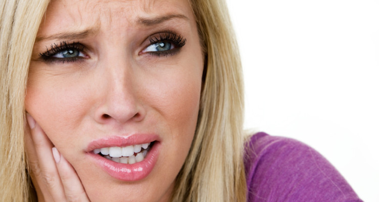 болит зуб после чистки каналов при надавливании