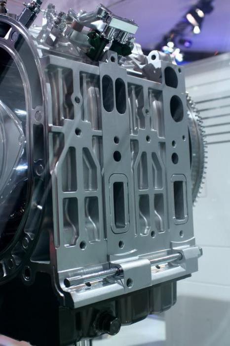 Роторный двигатель Мазда RX8: технические характеристики, плюсы и минусы