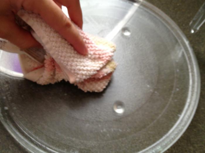 как легко помыть микроволновку