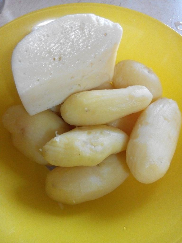 фото хычины с сыром и картофелем