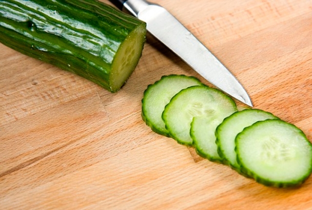 what to do if ate a cucumber with milk