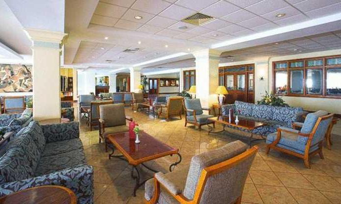 aloe hotel 4 paphos reviews