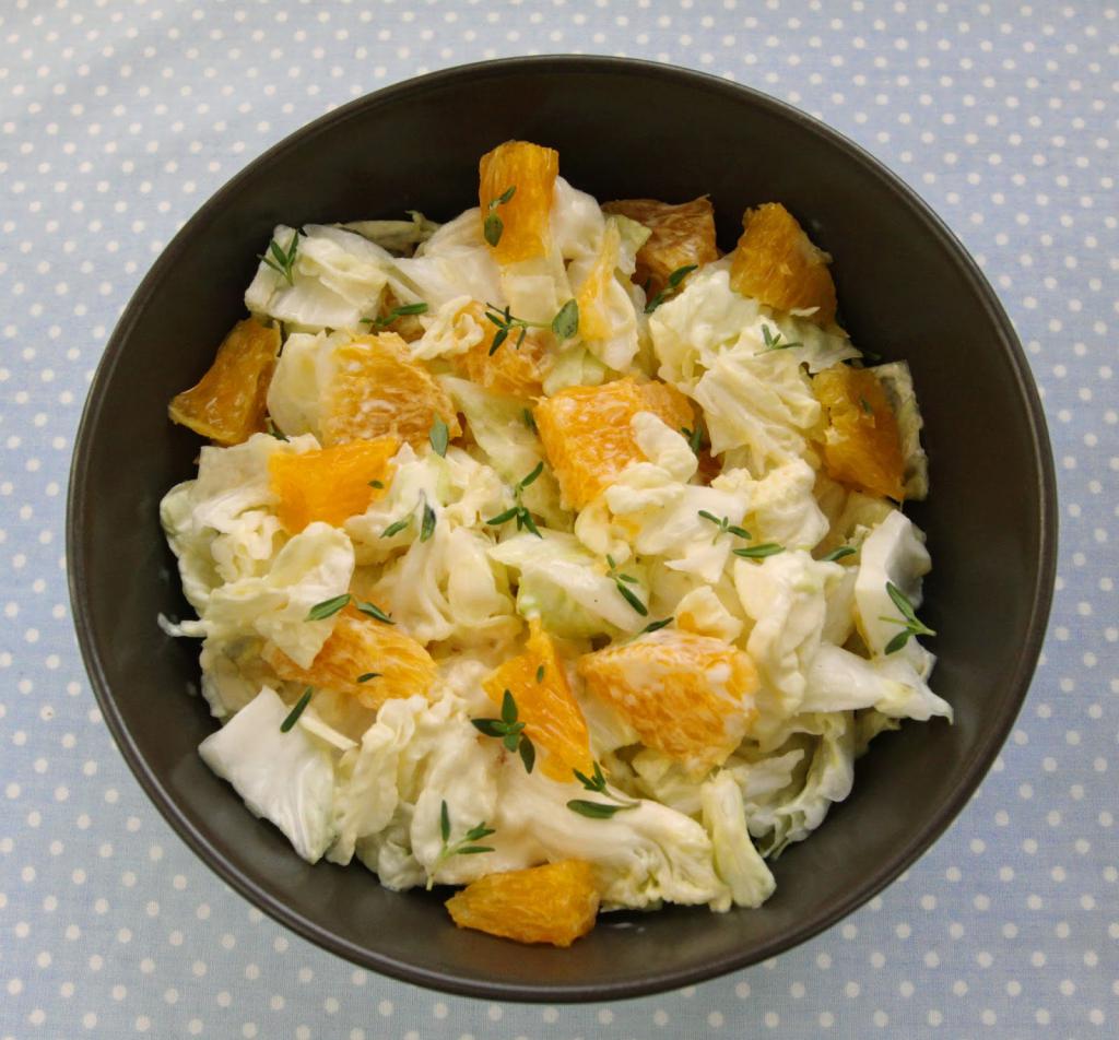 Салат с капустой и апельсинами