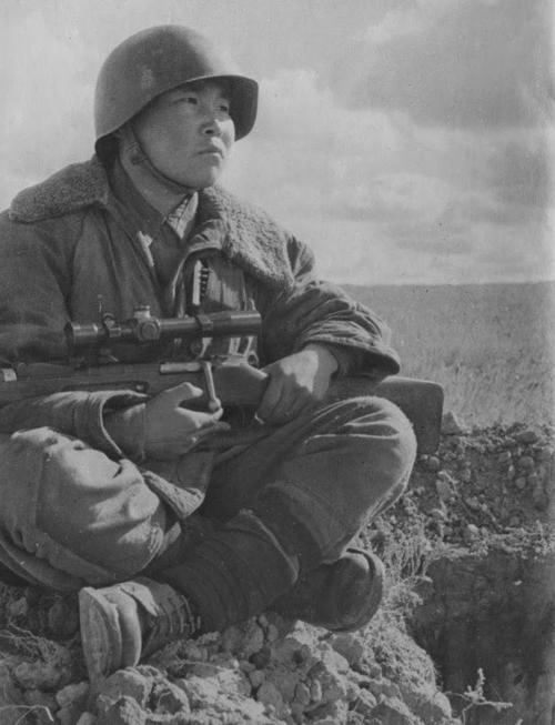 казахстан в годы великой отечественной войны 1941 1945 кратко