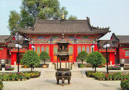 chinese pagodas