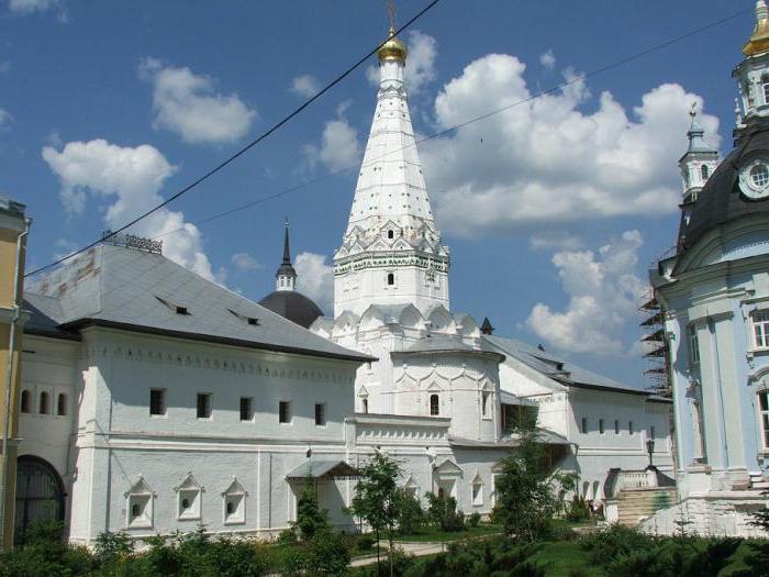 Церковь Зосимы и Савватия Троице-Сергиева монастыря