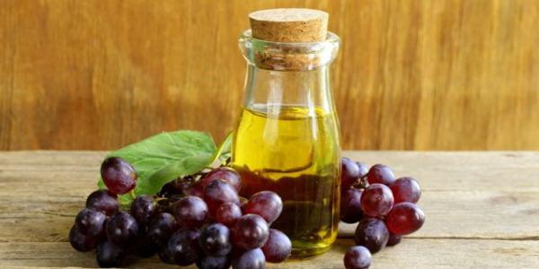 how to take grape oil inside