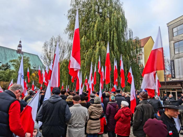 Польская независимость. Национальный праздник независимости Польши. 11 Ноября Польша. День независимости Польши 11. Национальный праздник независимости Польши фото.