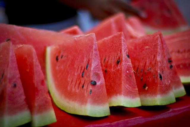 The chemical composition of watermelon calorie vitamins nutritional value