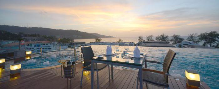 hotel the charm resort phuket 4