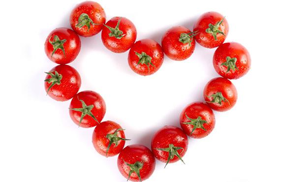 What are the vitamins in tomatoes?