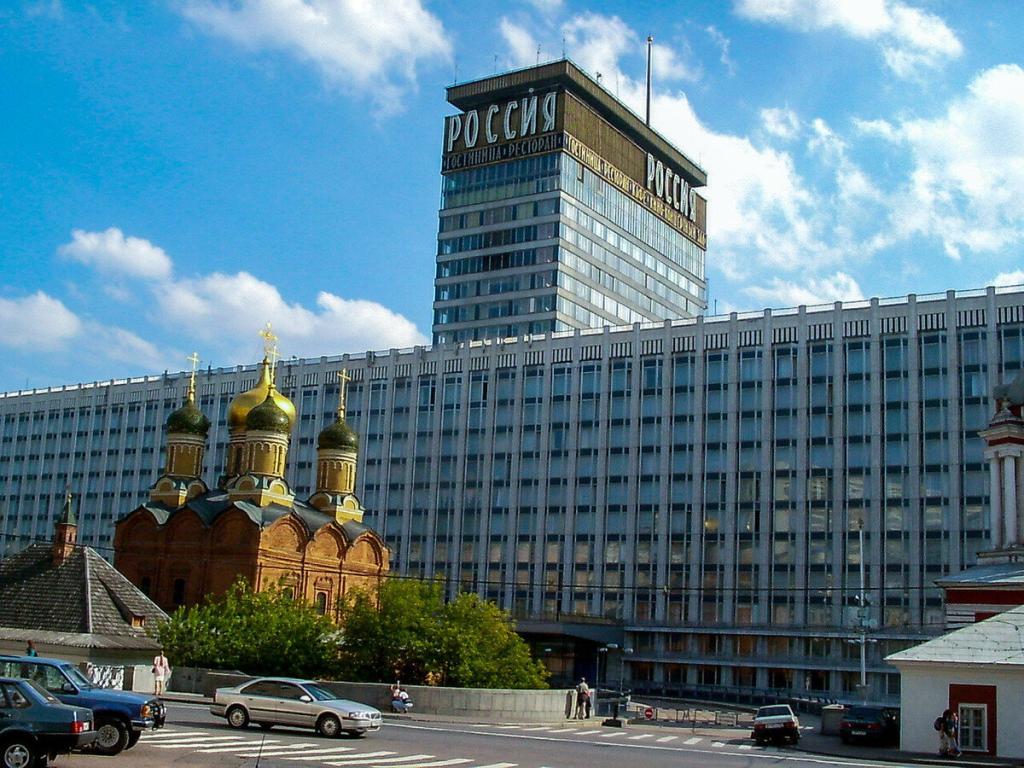 Красота и история гостиницы "Россия"