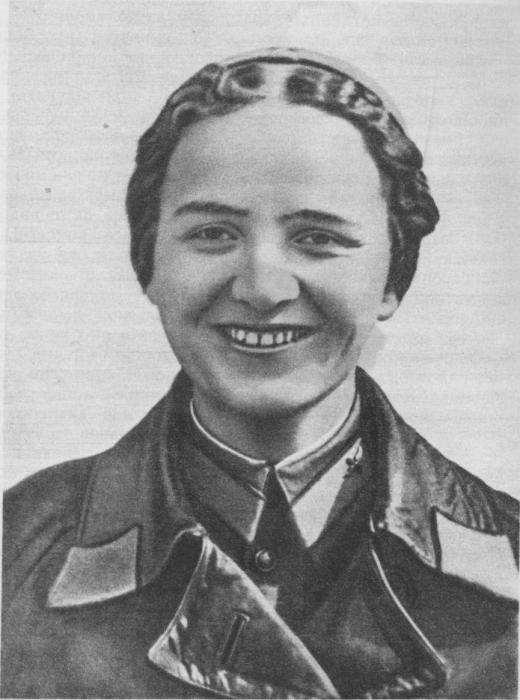 герой советского союза раскова марина михайловна