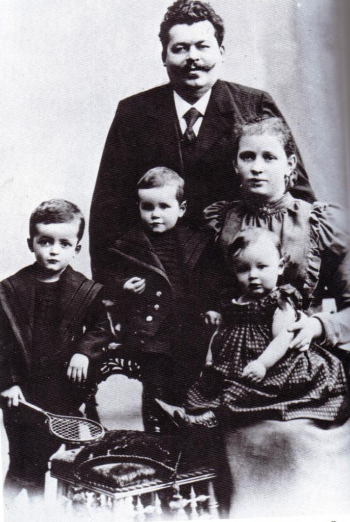 Фридрих Эберт с семьей