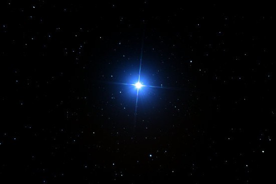 звезда в созвездии лира