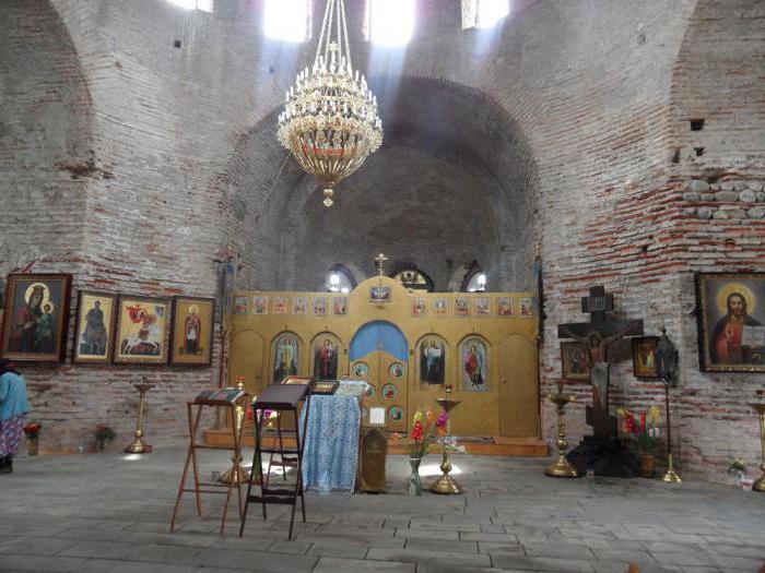 илорский храм абхазия мироточащие иконы